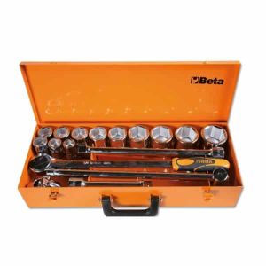 Coffret métallique comprenant 1 cliquet avec 12 douilles 6 pans et 5 accessoires