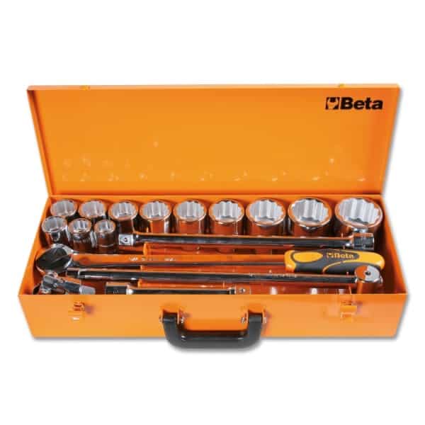 Coffret métallique comprenant 1 cliquet avec 12 douilles 12 pans et 4 accessoires
