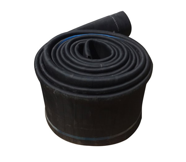 Tuyau pour benne à béton Ø 200 mm.