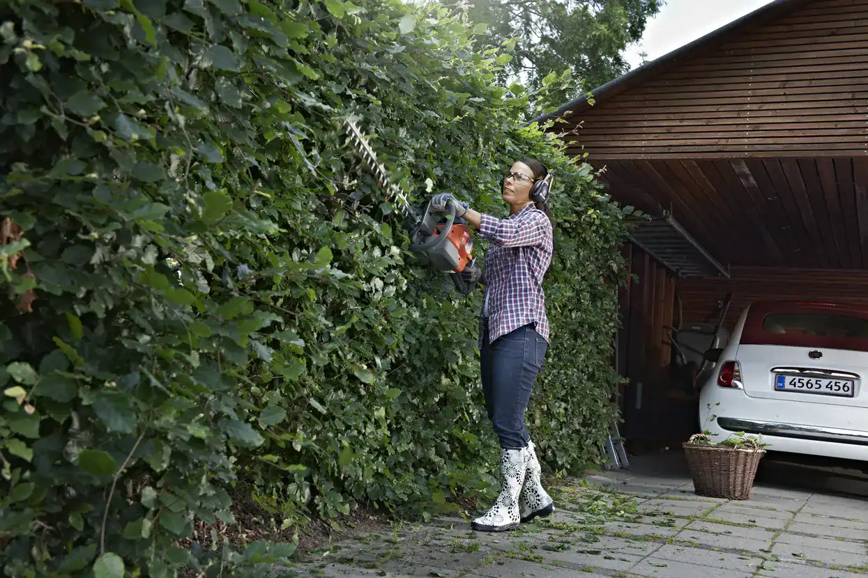 Taille-Haie à Essence 122HD60 Husqvarna