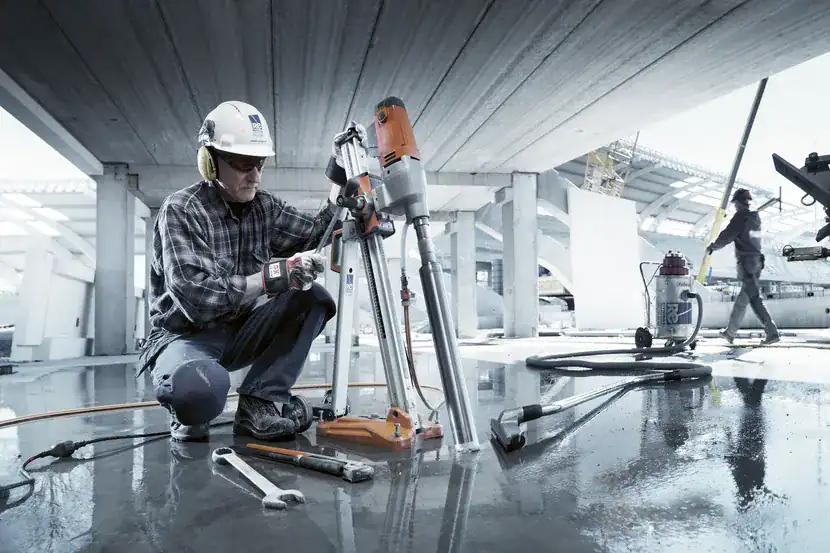 Carotteuse à Béton Husqvarna 2.4kW