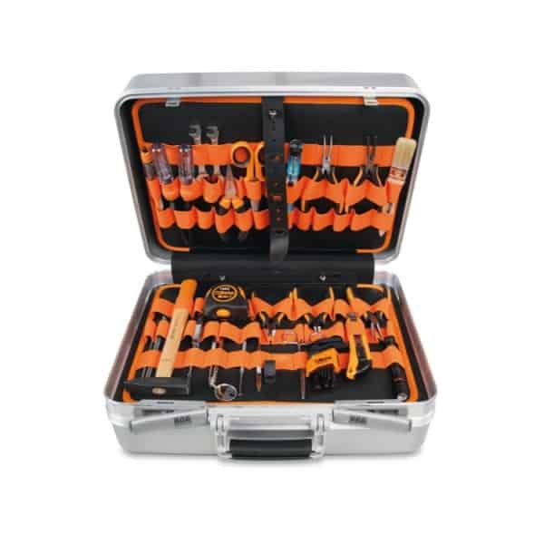 Boite outils en aluminium avec assortiments d’outils pour la maintenance électronique et électrotechnique