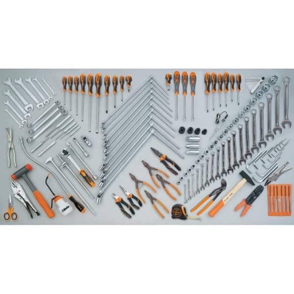 Composition de 138 outils