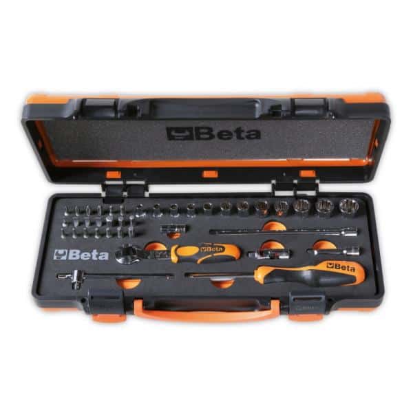 Coffret 1/4 composé de 12 douilles multi empreintes, 20 embouts et 7 accessoires, dans un plateau en mousse.