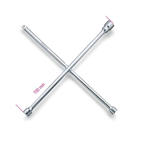 Clé en croix pour écrous de roues
