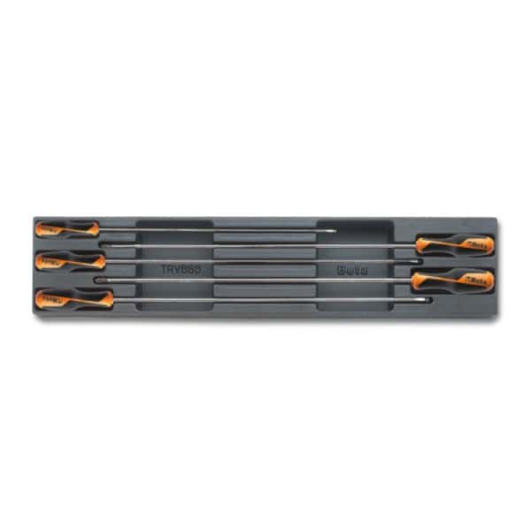 Plateau thermoformé rigide avec composition d’outils
